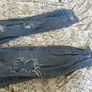 Simple denim ripped jeans, super comfy!